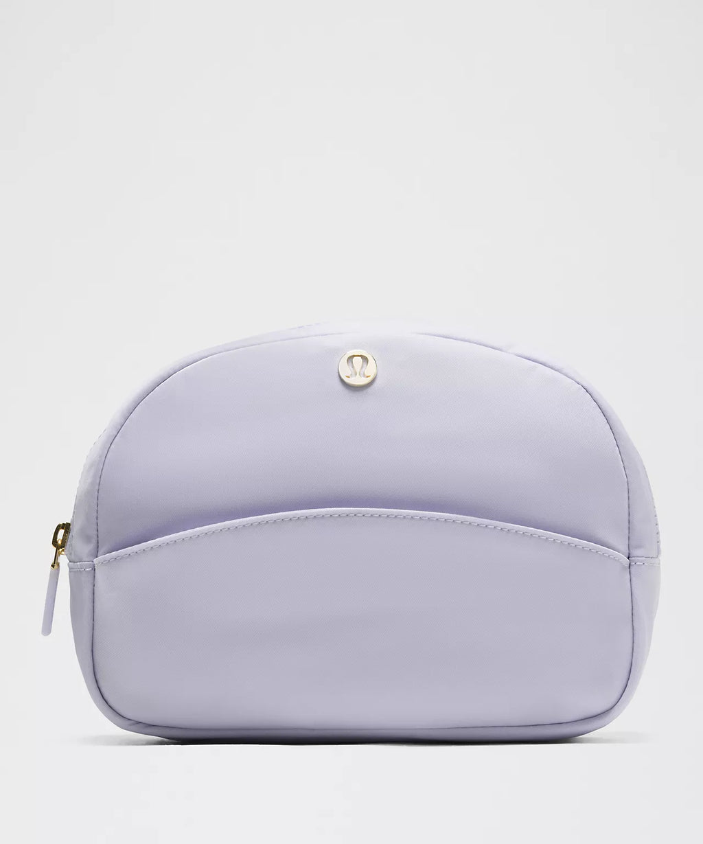 City Essentials Pouch 4L