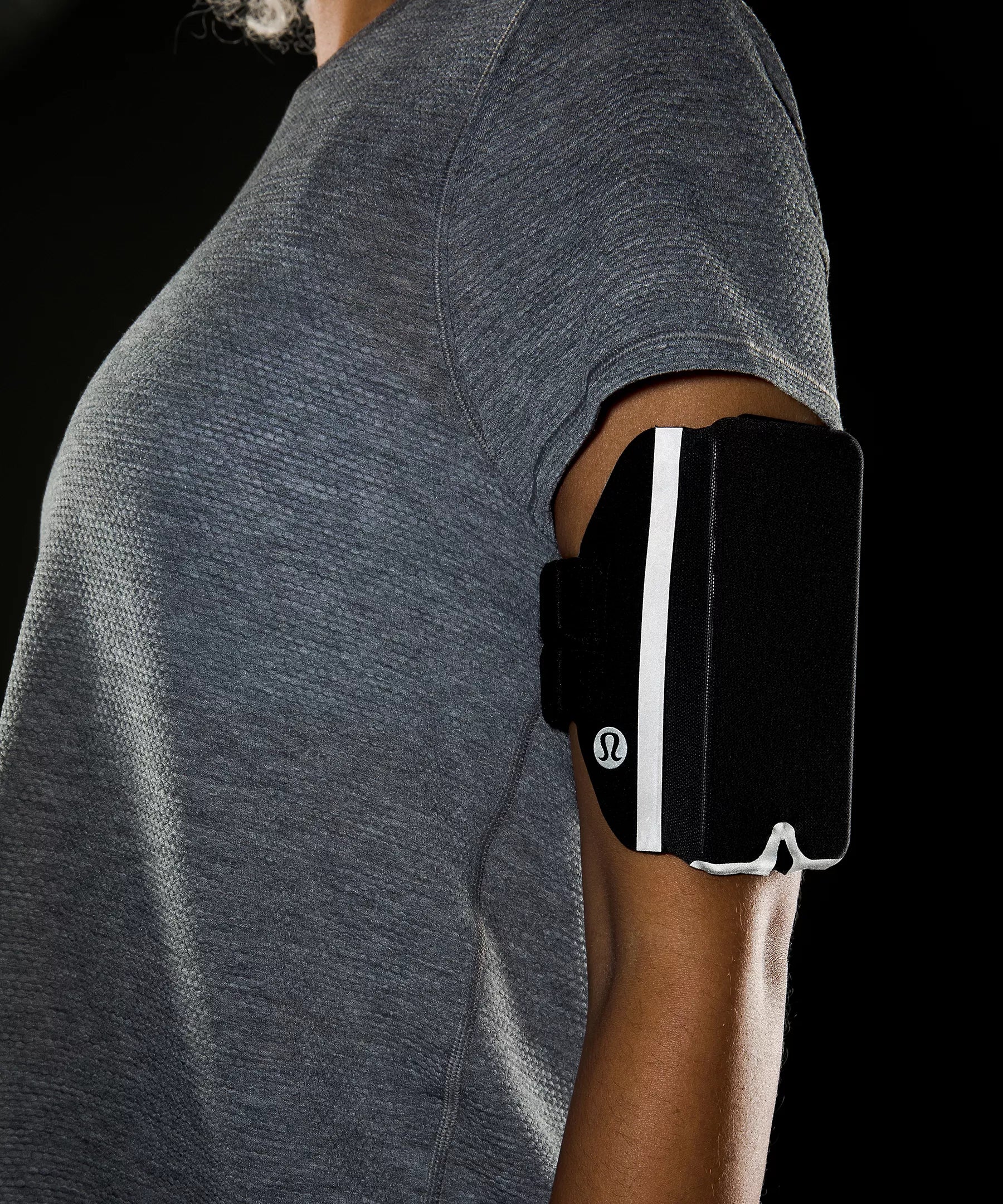 Fast and Free Running Armband