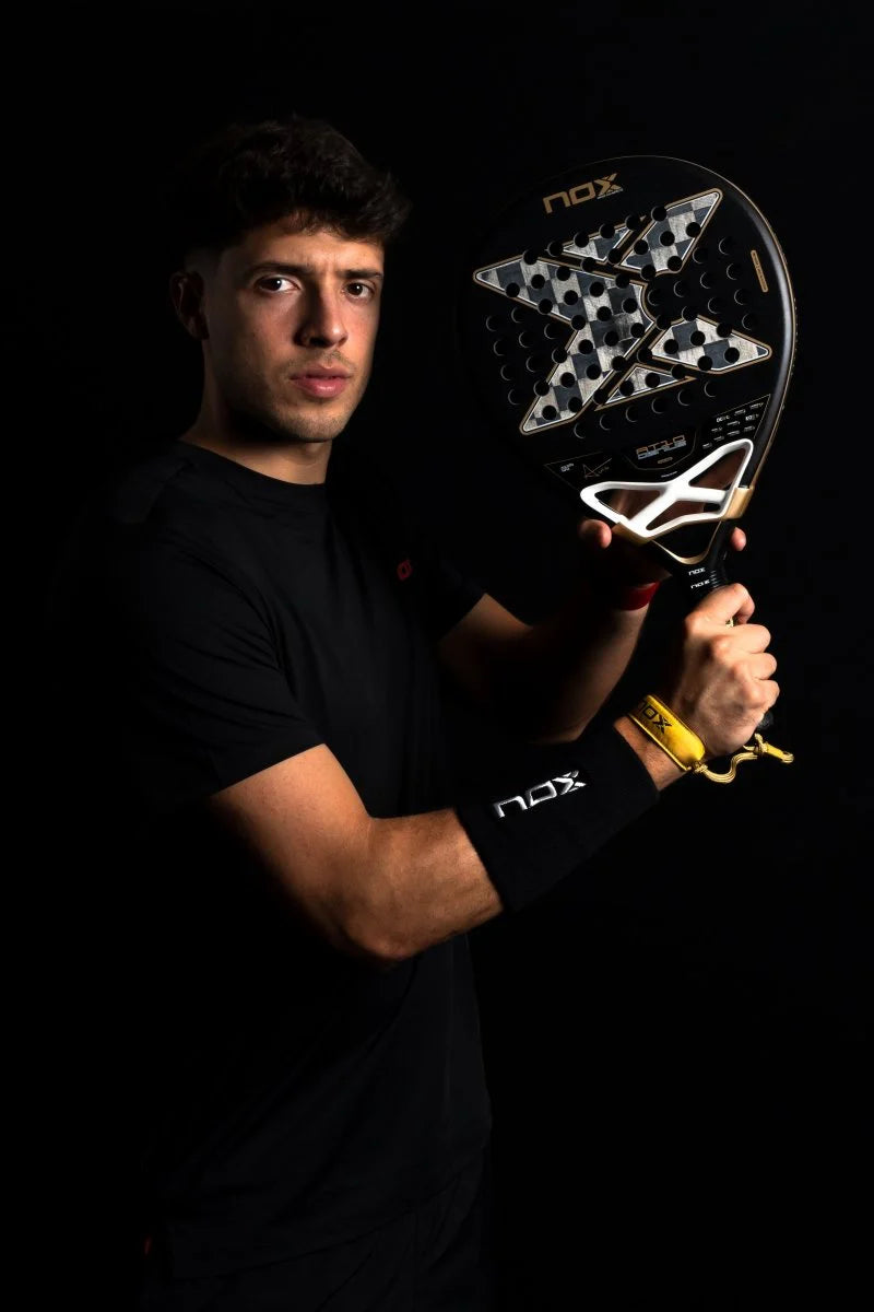 AT10 GENIUS 18K ALUM BY AGUSTIN TAPIA RACKET 2026